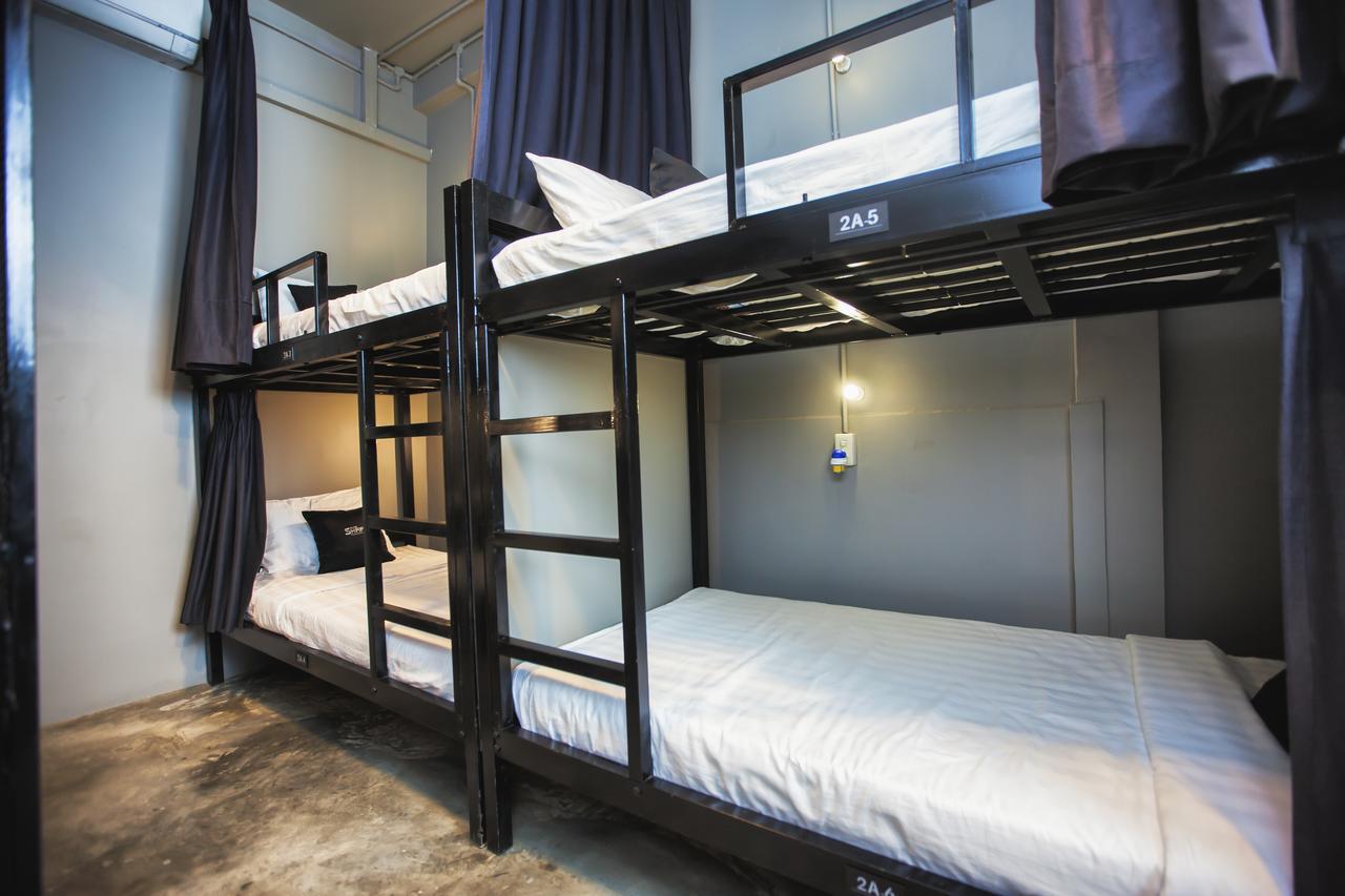 The Share Phnom Penh Hostel Exterior photo