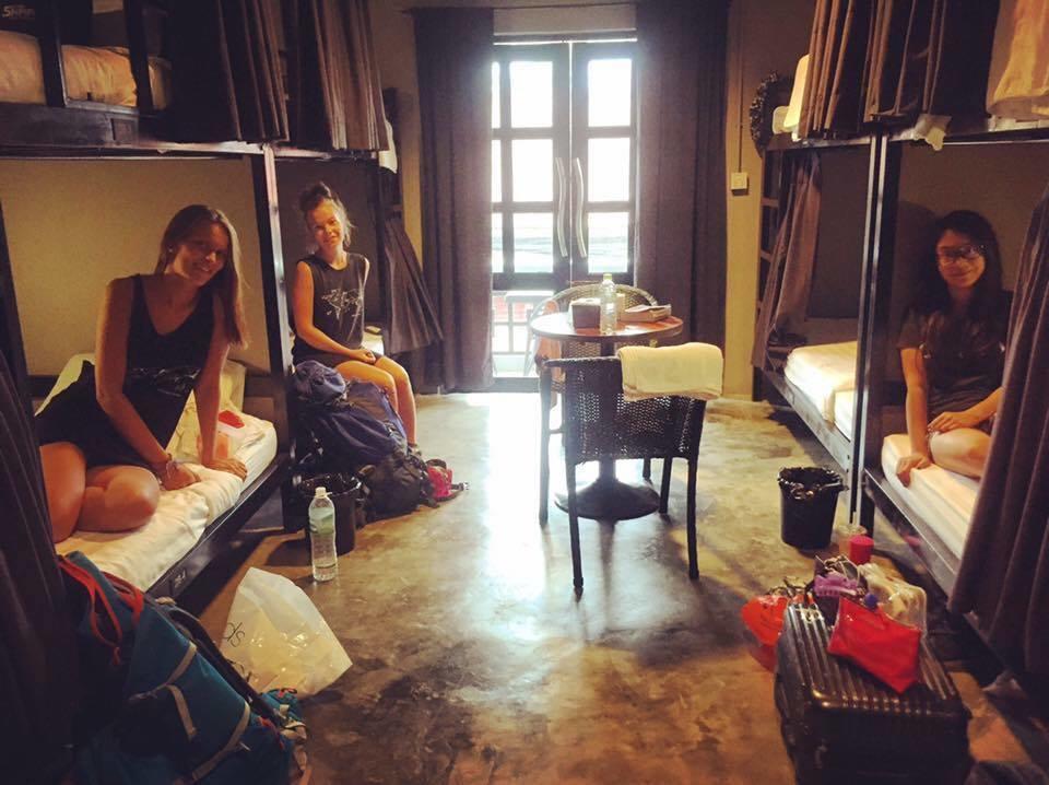 The Share Phnom Penh Hostel Exterior photo